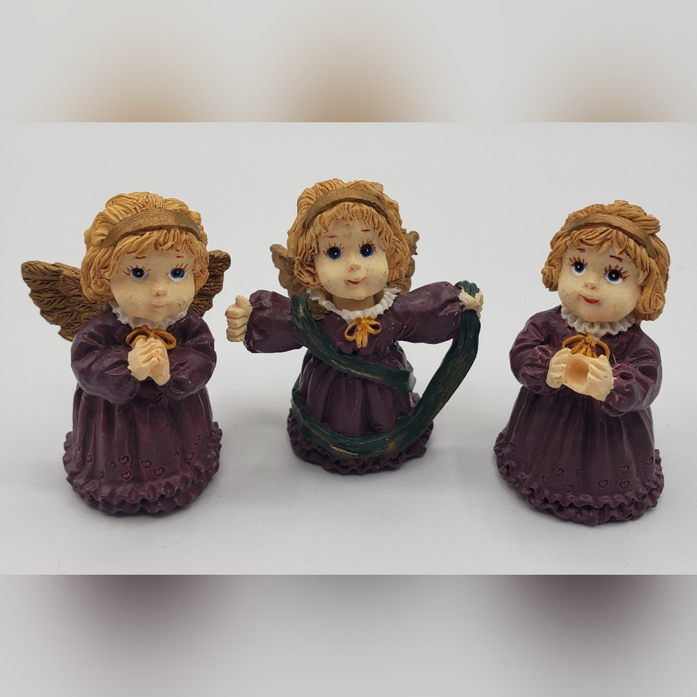 Plastic Resin Mini Angel Figurines Purple Plum Robes 2" Tall Set of 3 Removable